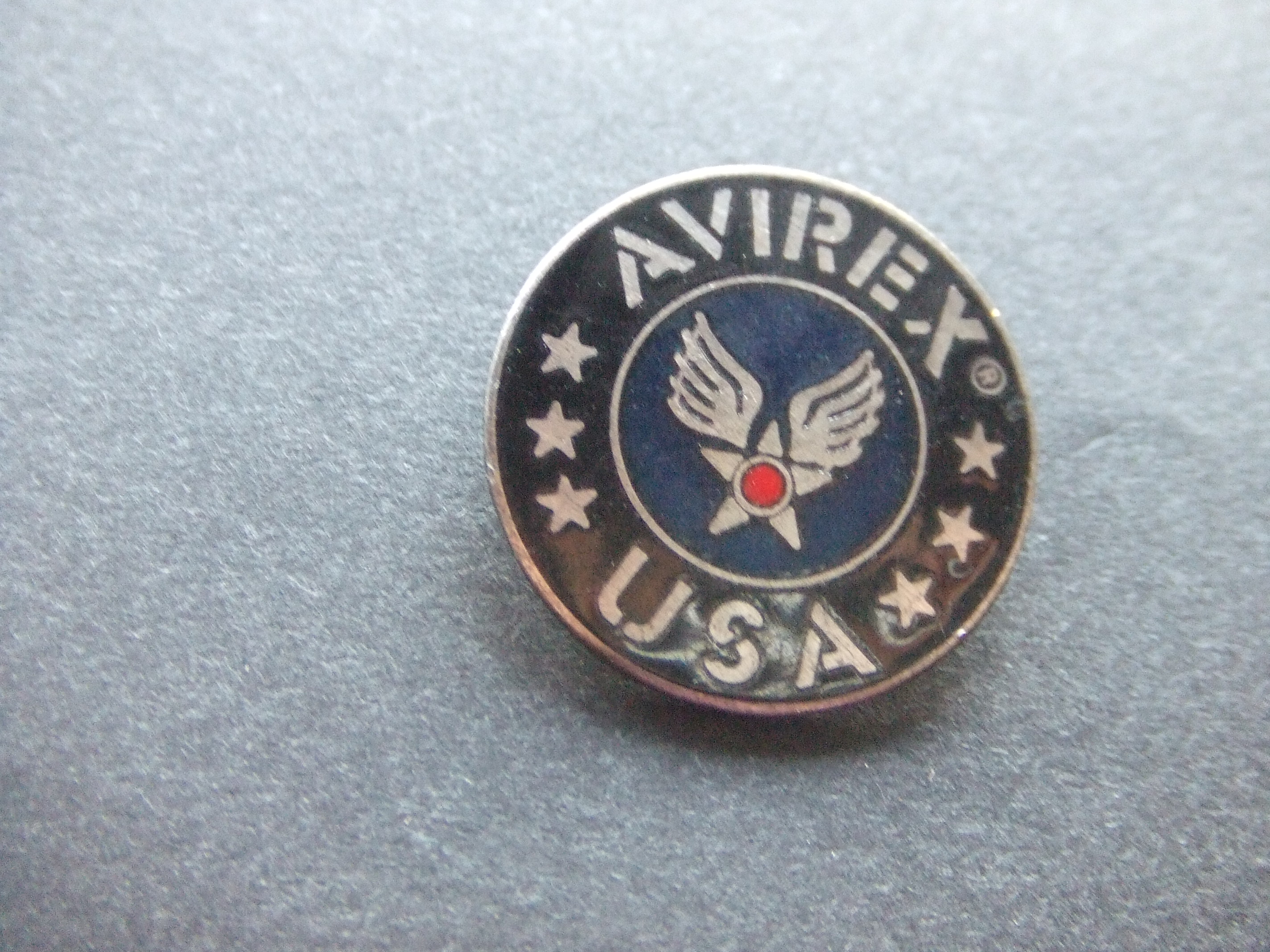 Avirex Amerikaans bedrijf kleding en ontwerp ,logo